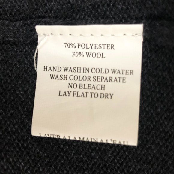 Bellissima sequin sweater (fits smaller than size tag) - Picture 4 of 8